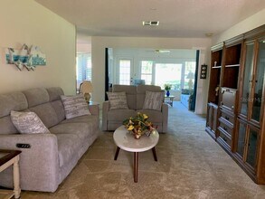 776 Lakewood Dr in Palm Harbor, FL - Building Photo - Building Photo
