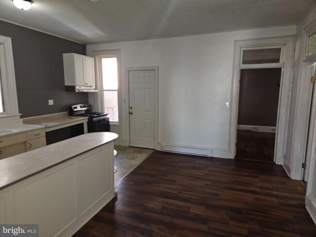 181 S Tulpehocken St in Pine Grove, PA - Building Photo - Building Photo