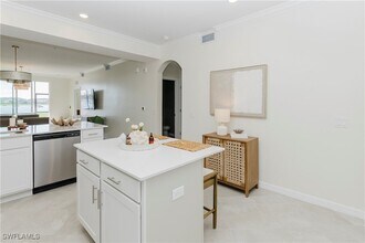 5555 Double Eagle Cir, Unit 3914 in Ave Maria, FL - Foto de edificio - Building Photo