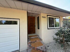 7000 Dudley St in Citrus Heights, CA - Building Photo - Building Photo