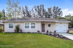 764 Gelaso St SW in Palm Bay, FL - Building Photo