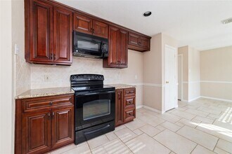 4219 Margate Dr in Sugar Land, TX - Building Photo - Building Photo