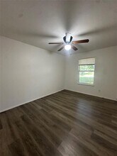 509 Central Ave, Unit A in Elgin, TX - Building Photo - Building Photo