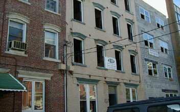 518 Park Ave in Hoboken, NJ - Building Photo - Building Photo