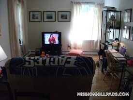 16 Wait St in Roxbury Crossing, MA - Building Photo