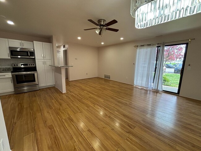 15140 Seagull Dr in Sterling Heights, MI - Building Photo - Building Photo