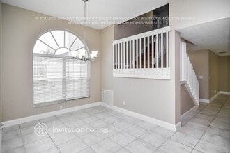 450 SW 182nd Way in Pembroke Pines, FL - Foto de edificio - Building Photo