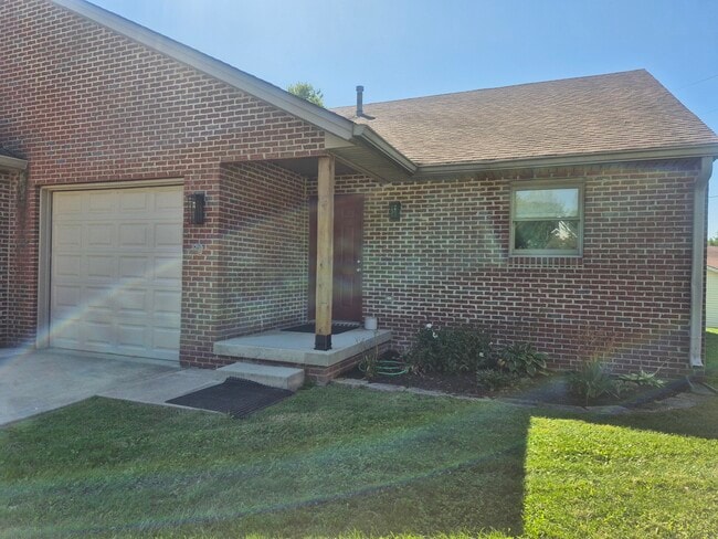 57 Overlook Dr in Bargersville, IN - Building Photo - Building Photo