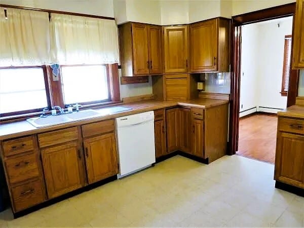 208 Main St, Unit A in Winooski, VT - Building Photo - Building Photo