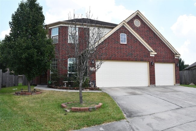 property at 20702 Quartz Creek Ln