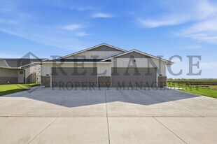 622 W 50th St S in Wichita, KS - Building Photo