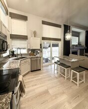 562 E 133rd Ct in Thornton, CO - Foto de edificio - Building Photo