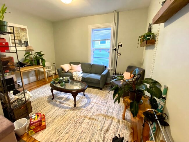 3 Oswald St, Unit 2T