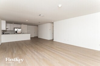 10643 Erinita Way in Converse, TX - Building Photo - Building Photo