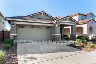 9229 W Roma Ave in Phoenix, AZ - Building Photo - Building Photo