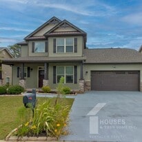 70 Madeline Cir in Taylors, SC - Building Photo