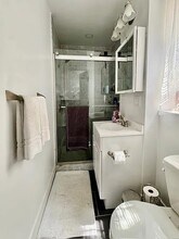 43 Joy St, Unit 8 in Boston, MA - Foto de edificio - Building Photo