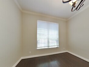 3219 Breeze Bluff Way in Richmond, TX - Building Photo - Building Photo