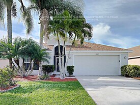 4887 Worthington Cir in Rockledge, FL - Building Photo
