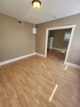 4442 Knox St in Lincoln, NE - Building Photo - Building Photo