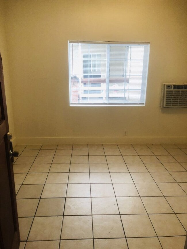 1550 Montgomery St in Oroville, CA - Building Photo - Building Photo