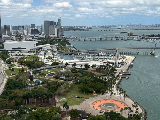 property at 325 S Biscayne Blvd