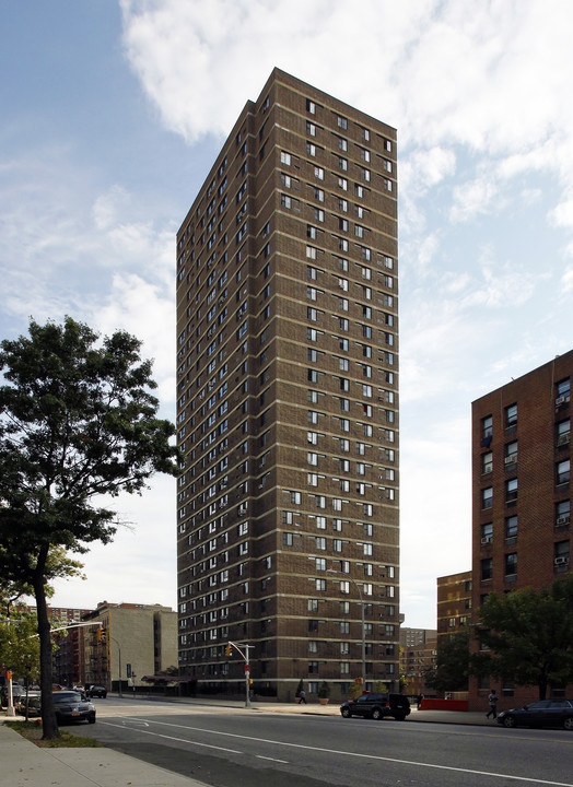 Lionel Hampton Houses in New York, NY - Building Photo