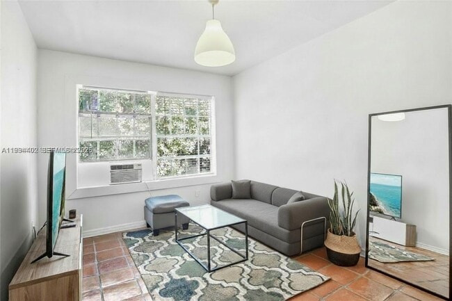 property at 842 Meridian Ave