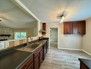 7076 Pantego Dr in Fayetteville, NC - Building Photo - Building Photo