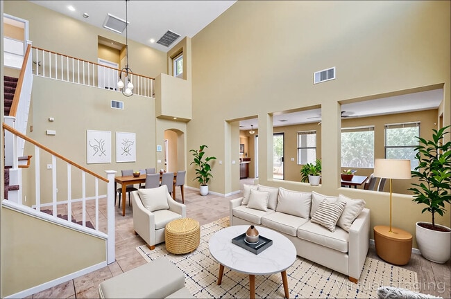 11248 Newbury Hills Ave in Las Vegas, NV - Building Photo - Building Photo