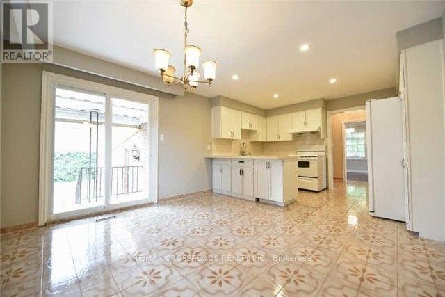 97 Raymerville Dr in Markham, ON - Building Photo - Building Photo