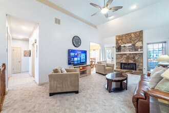 11 Limerick Ct in Cartersville, GA - Foto de edificio - Building Photo