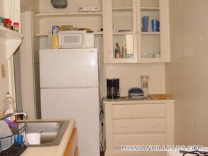 49 Worthington St, Unit 42 in Boston, MA - Building Photo - Building Photo