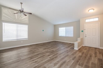 5037 Via De Fortuna Way in North Las Vegas, NV - Building Photo - Building Photo