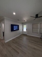 6906 Granger Dr in Austin, TX - Building Photo - Building Photo