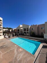 1118 Valencia St in Los Angeles, CA - Building Photo - Building Photo