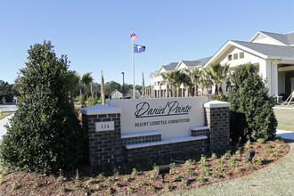 Daniel Pointe Resort in Daniel Island, SC - Foto de edificio - Building Photo