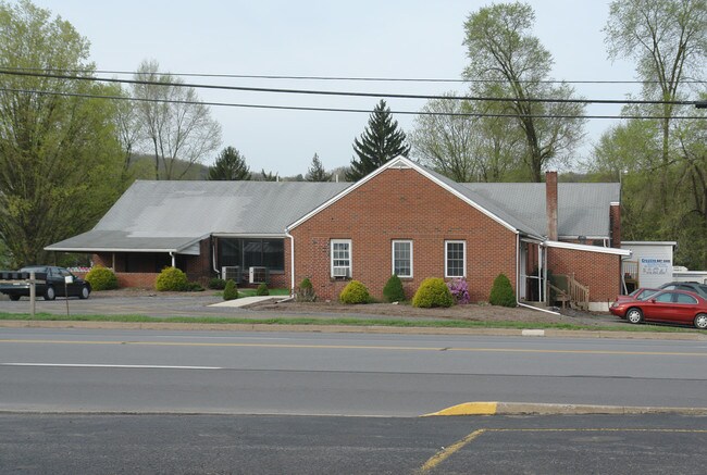 Creative Day Care in Cogan Station, PA - Foto de edificio - Building Photo