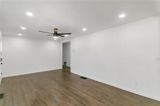 2533 Kelly Lake Rd-Unit -A in Decatur, GA - Building Photo - Building Photo