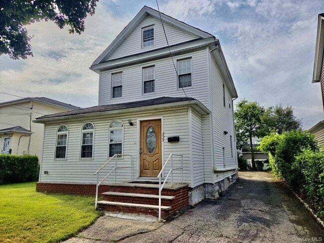 property at 223 Jackson Ave