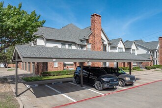 The Livingston in Plano, TX - Foto de edificio - Building Photo