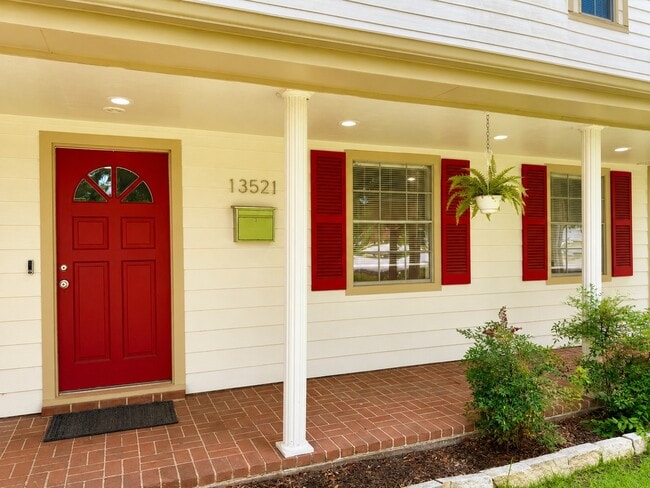 property at 13521 Peoria St
