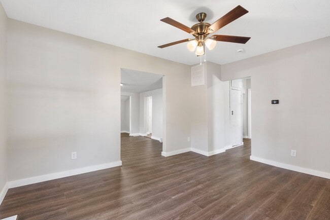 2100 N Nettleton Ave in Springfield, MO - Building Photo - Building Photo