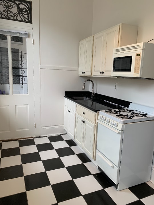 7114 Freret St in New Orleans, LA - Foto de edificio