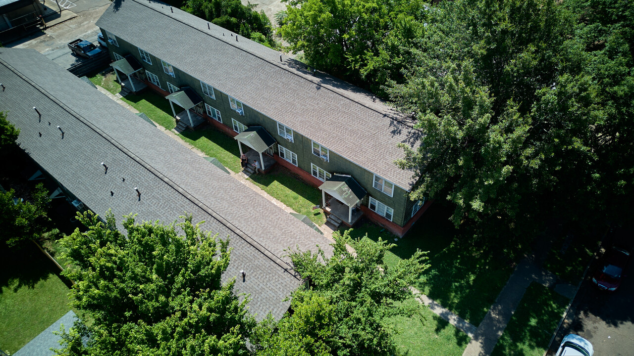 120 Leflore Ave in Clarksdale, MS - Building Photo