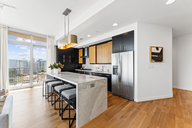 property at 2207 Bancroft Ln