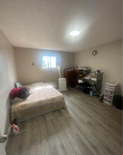 63 Wilkes St in Brantford, ON - Building Photo - Building Photo