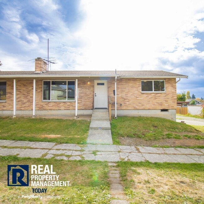 property at 1204 S 54th St