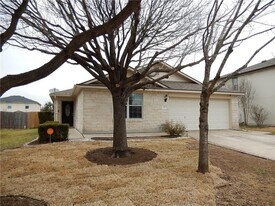 116 Rinehardt St in Hutto, TX - Building Photo