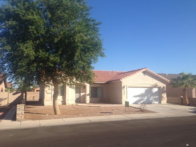10176 E 37th St in Yuma, AZ - Building Photo - Building Photo